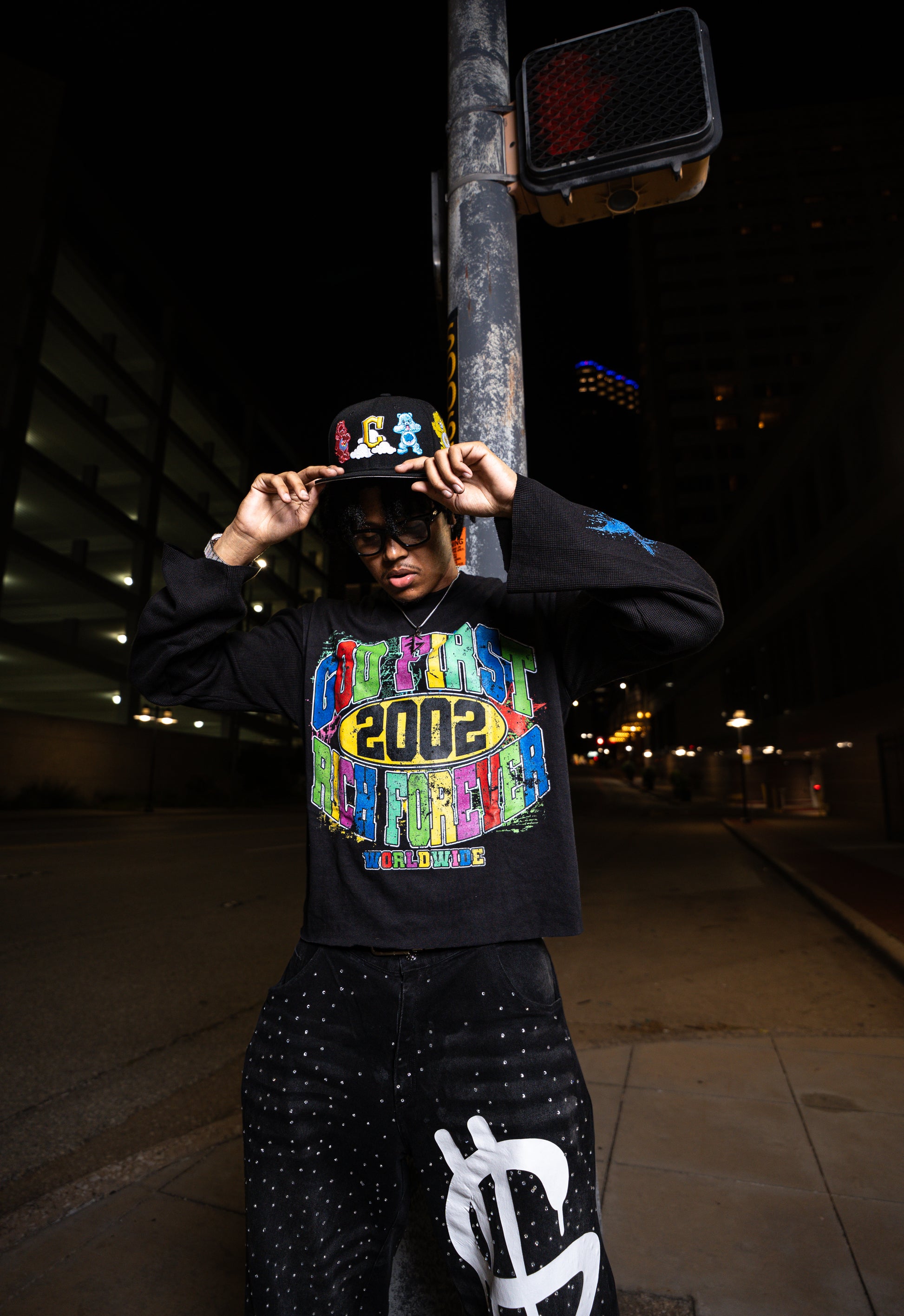 WORLDWIDE SWEATER